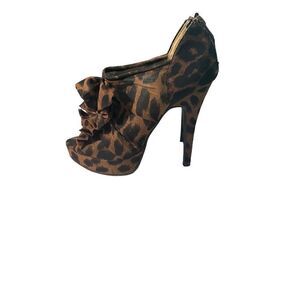 Metaphor Leopard Print Ruffle Stilettos